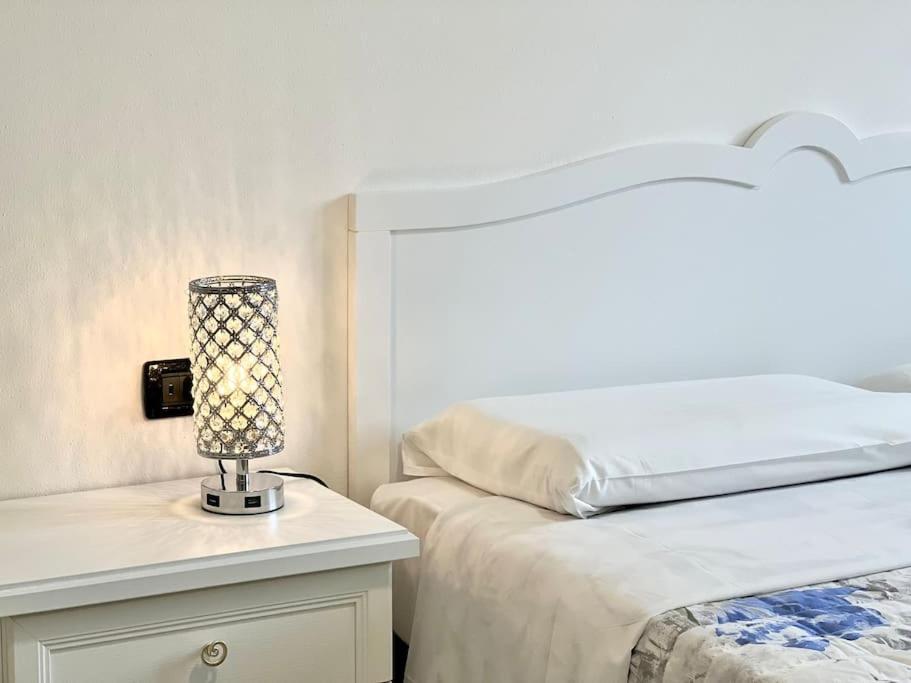 Apartamento Comfyspot Rosia Exterior foto
