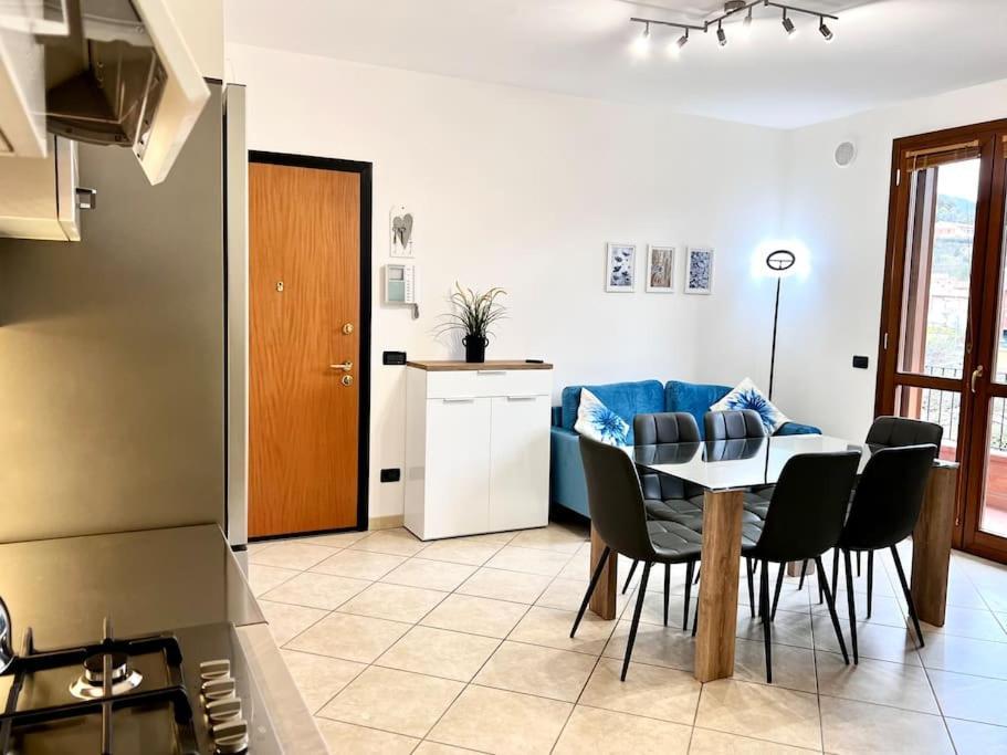 Apartamento Comfyspot Rosia Exterior foto
