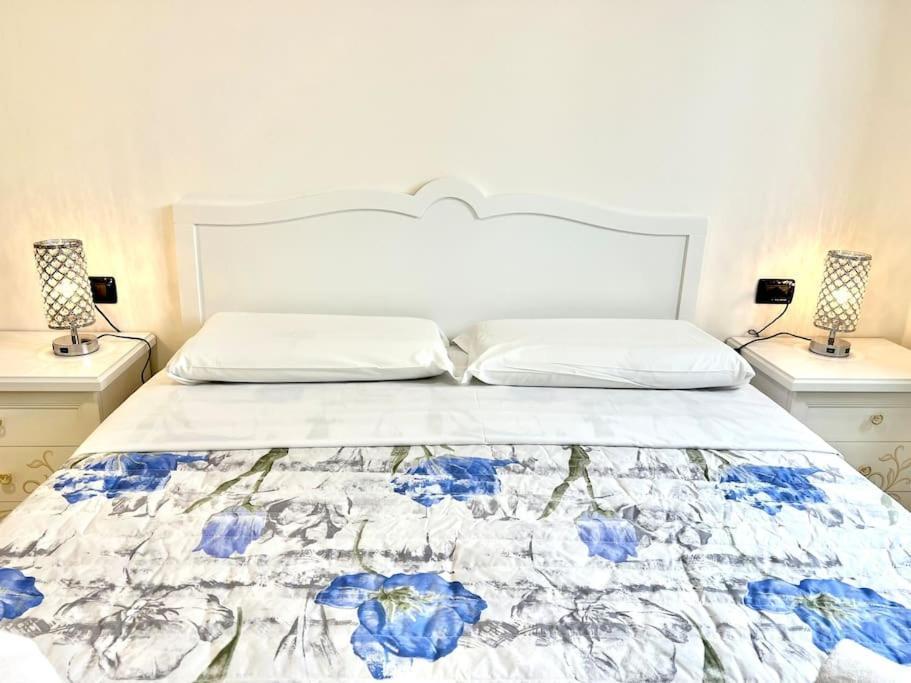 Apartamento Comfyspot Rosia Exterior foto