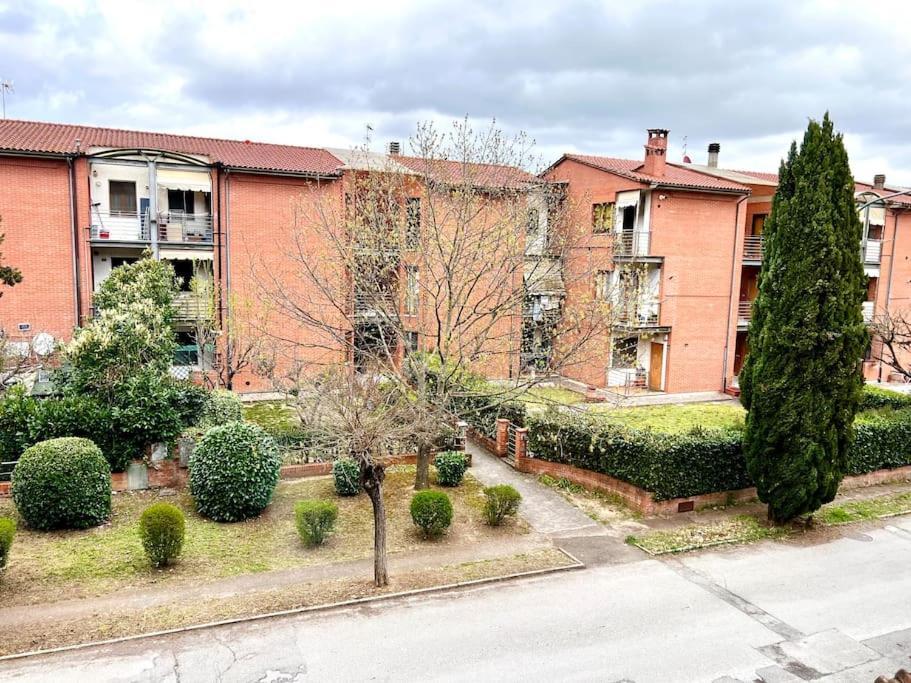 Apartamento Comfyspot Rosia Exterior foto