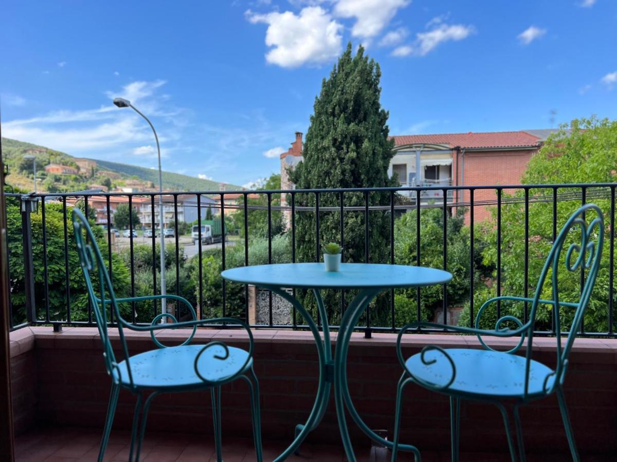 Apartamento Comfyspot Rosia Exterior foto